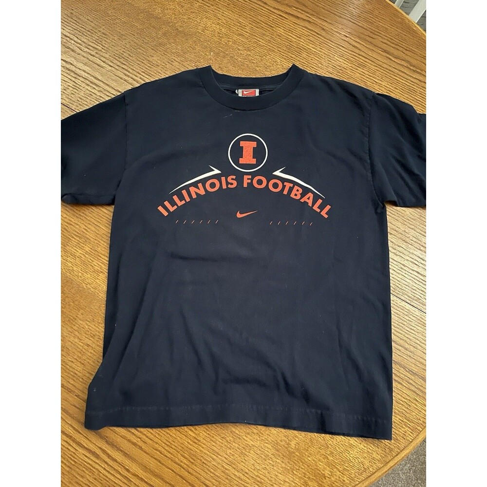 Illinois Football Nike T-Shirt - Size Large Kids. 2 Sided. Helmet On Back